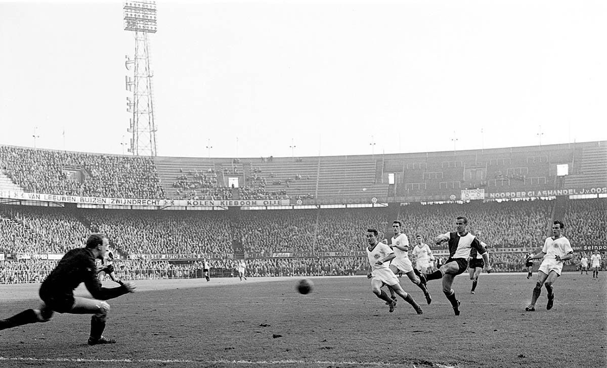 Feyenoord - Blauw Wit, 3 november 1963 - (3-0) 