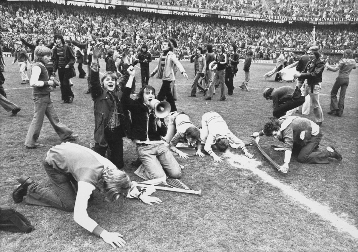 Foto's van Feyenoord's kampioenswedstrijd tegen FC Twente, 5 mei 1974